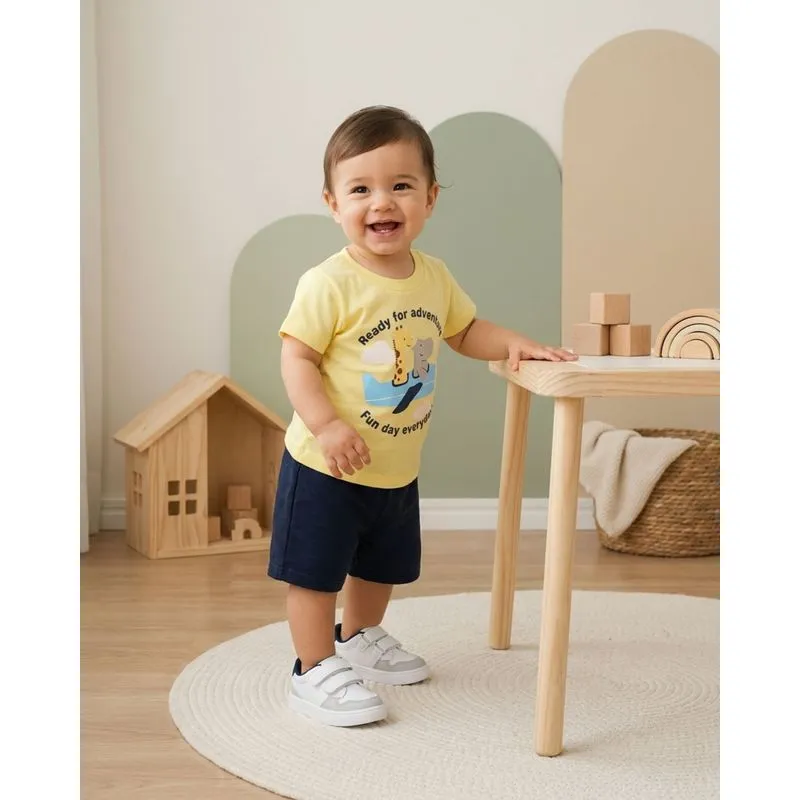 Conjunto Bebê Estampada Bichinhos Manga Curta Amarela P