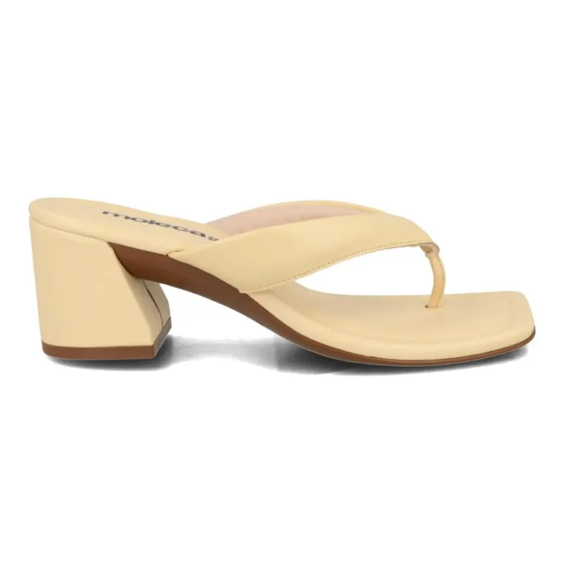 Tamanco de Dedo Moleca Salto Bloco Feminino Creme 35
