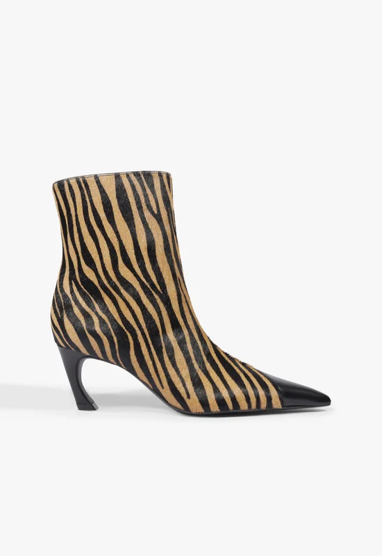 Lexi Pull-On Hair Calf Bootie 11 / Animal Print / Hair Calf