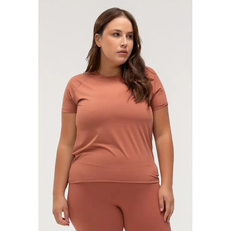 BLUSA BASIC PLUS - PRIMAVERA/VERÃO 26 - CINNAMON G/L