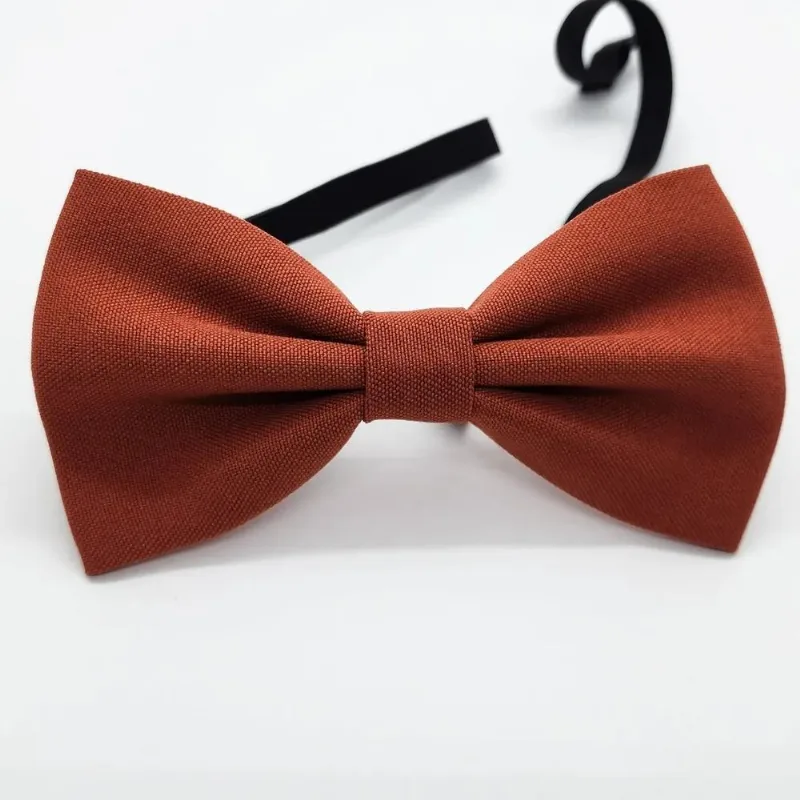 Gravata Borboleta Oxford Fosco: Elegância Ajustável - Terracota