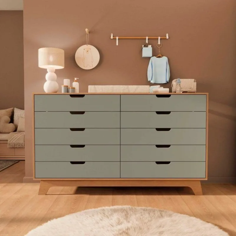 Cômoda para Quarto Infantil 10 Gavetas 100% MDF Alice Yescasa Marrom/Verti/Castanho Verti/ Castanho