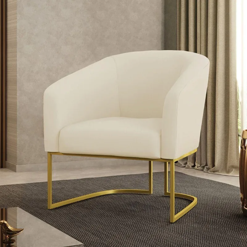 Poltrona Sala Decorativa Stella Base Industrial Veludo Cotelê Bege D'Rossi