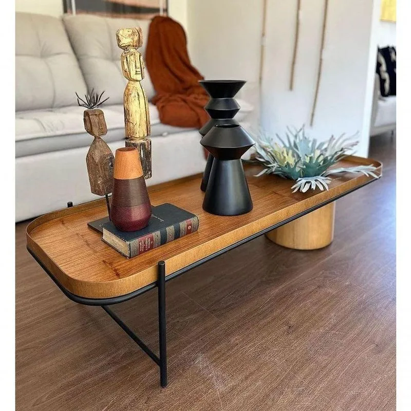 Mesa De Centro Rústica Com Vaso Integrado Royale Montanhês