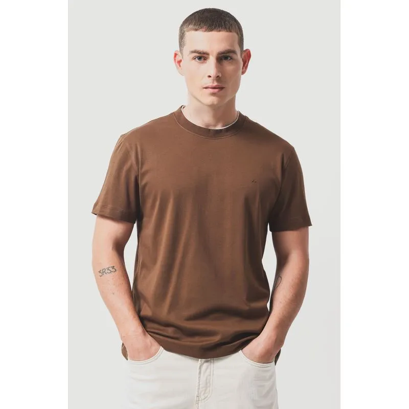 Camiseta Manga Curta Fio 60 Com Detalhe na Gola Cacau 118 - GG
