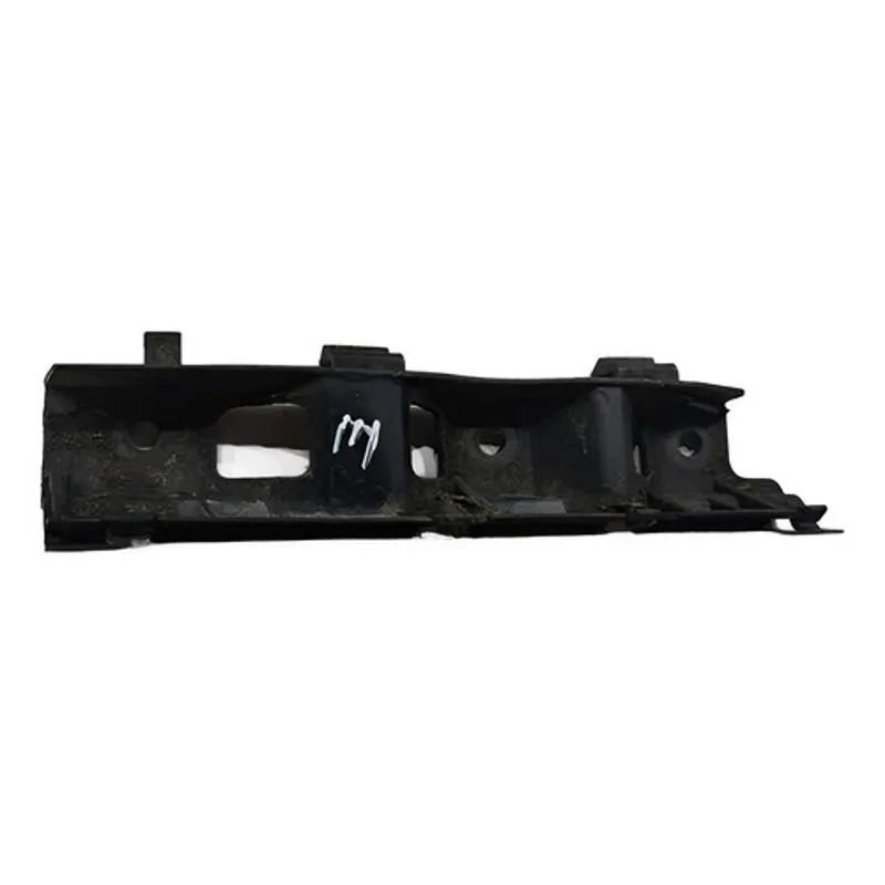 Guia Parachoque Dianteiro Esquerdo Vw Jetta Ano 07/12