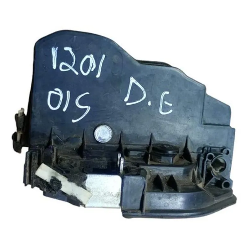 Fechadura Porta Dianteira Esquerda 120i 2.0 N20 13 A 17