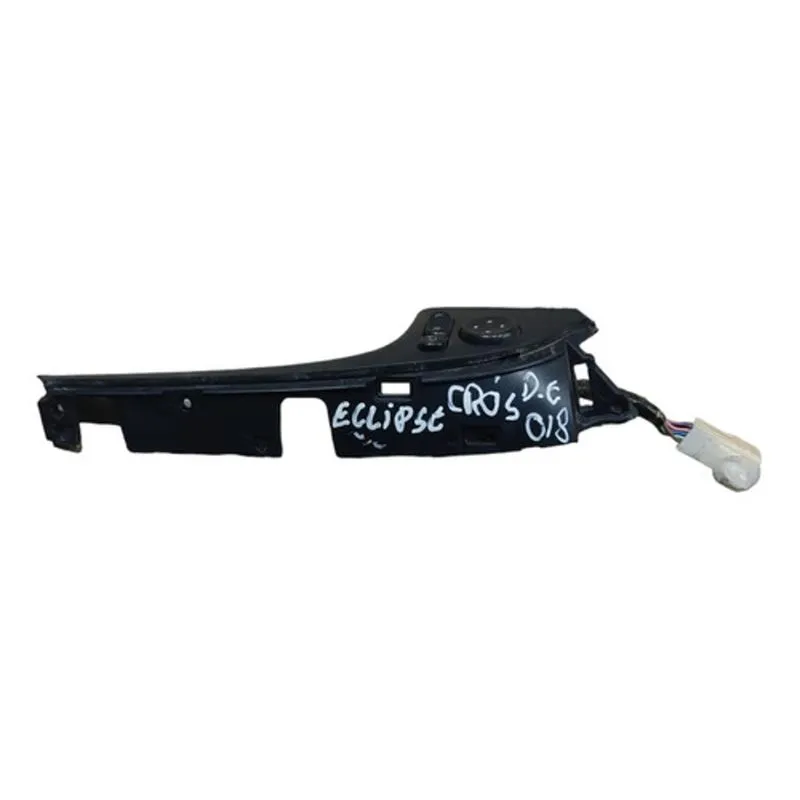 Moldura Esquerda Retrovisor Interna Eclipse Cross 2018 A2023