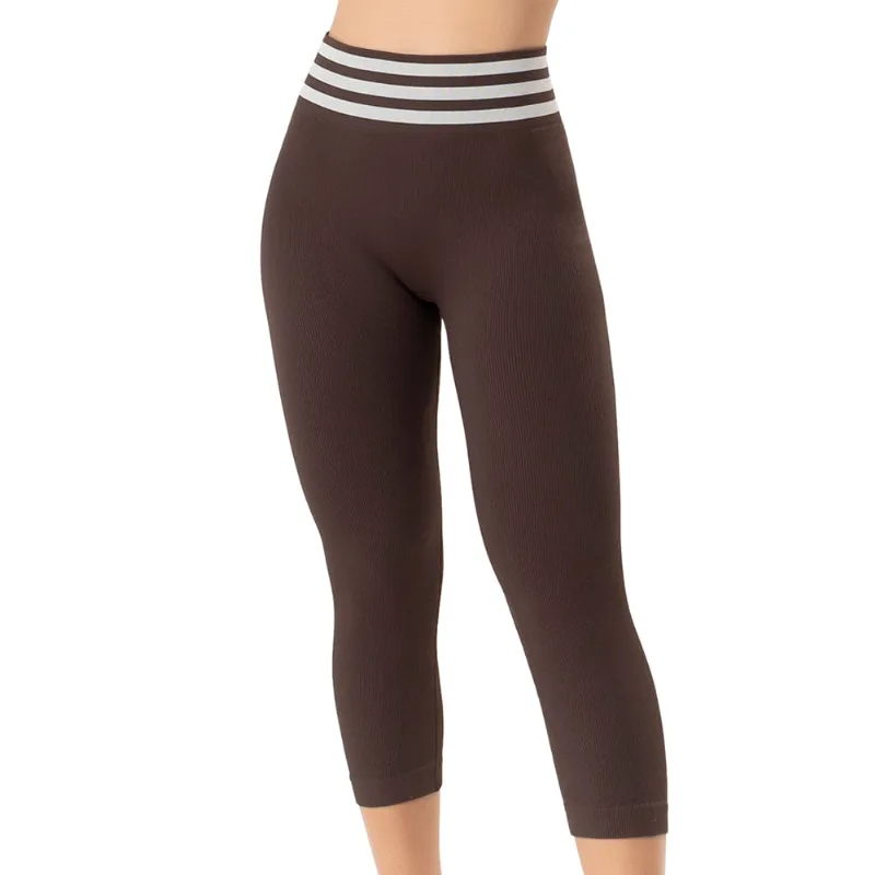 Calça Capri Fitness Sem Costura Café