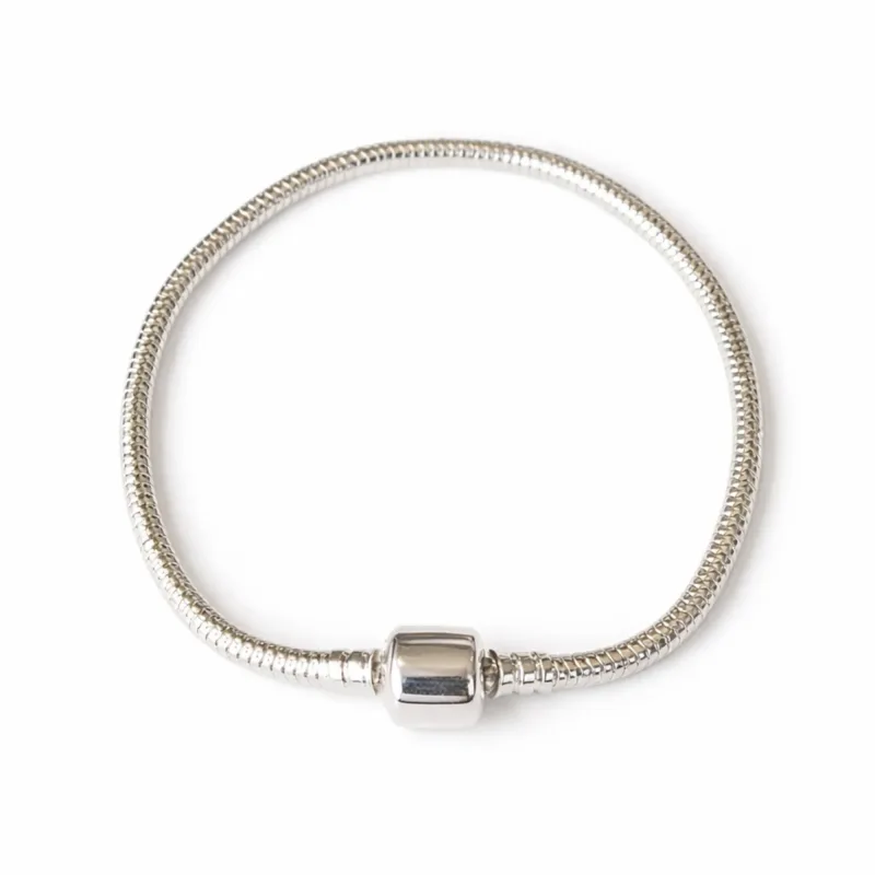 Pulseira Berloque Fecho Liso Banhada a Prata com 19cm