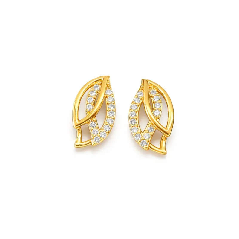 Brinco Folhas Liso e Cravejado Banhado a Ouro 18k