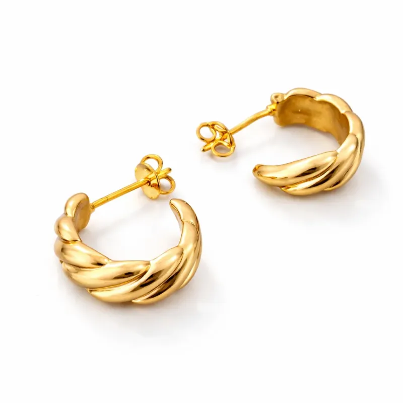 Brinco Argola Croissant P Banhado a Ouro 18k