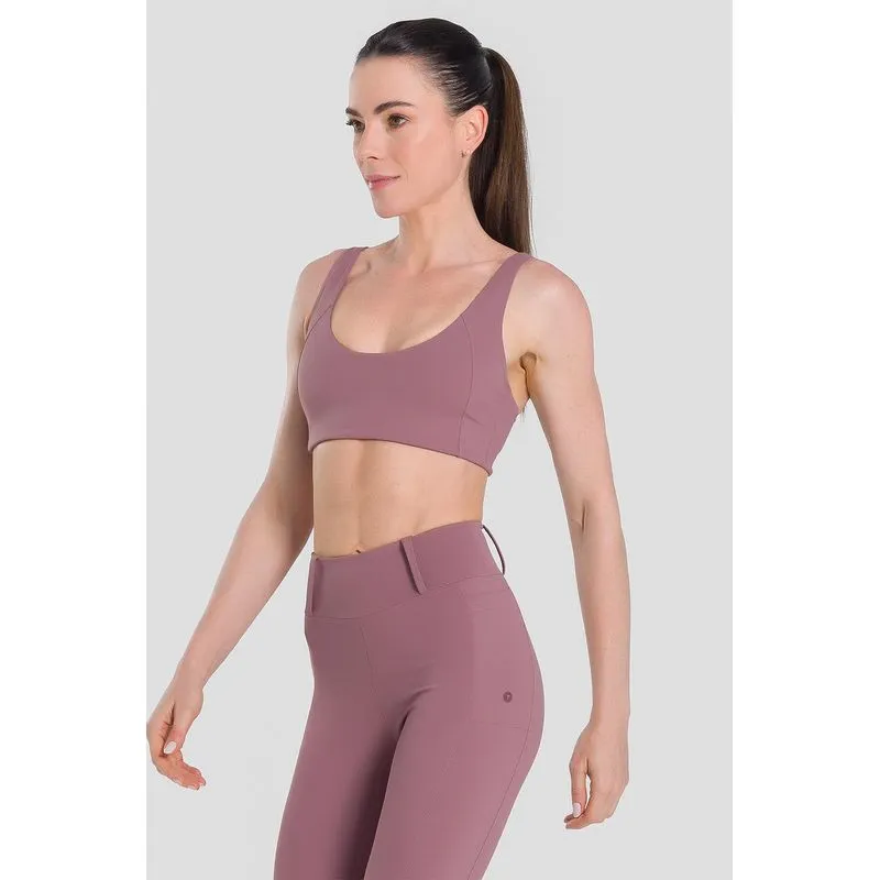 TOP EMANA COM RECORTE ADULTO - CASTANHEIRA P