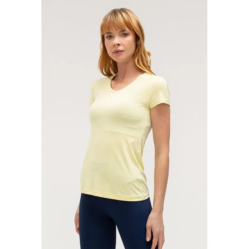 T-SHIRT ECO DRY - ESSENTIALS 26 - AMARELO MANTEIGA P/S