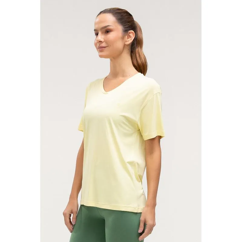 T-SHIRT ECO DRY SHAPE - ESSENTIALS 26 - AMARELO MANTEIGA M/M