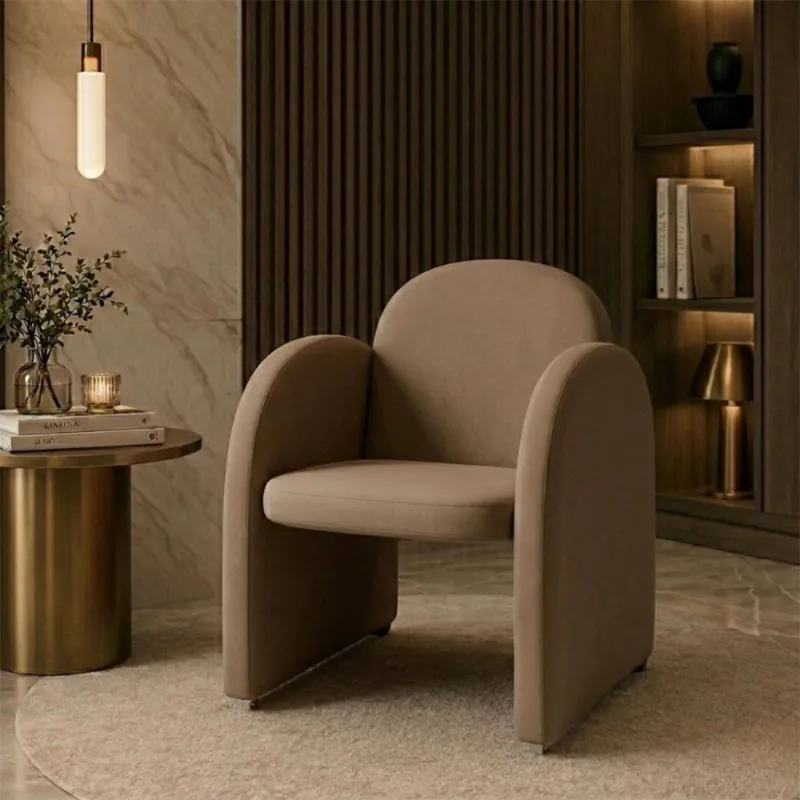 Poltrona Nayara Decorativa Corino com Espuma D23 Confortável Courino Caqui Matrix