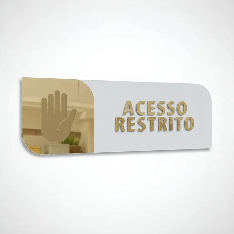 Placa De Porta Sinalização Acesso Restrito Mdf E Ac Dourado