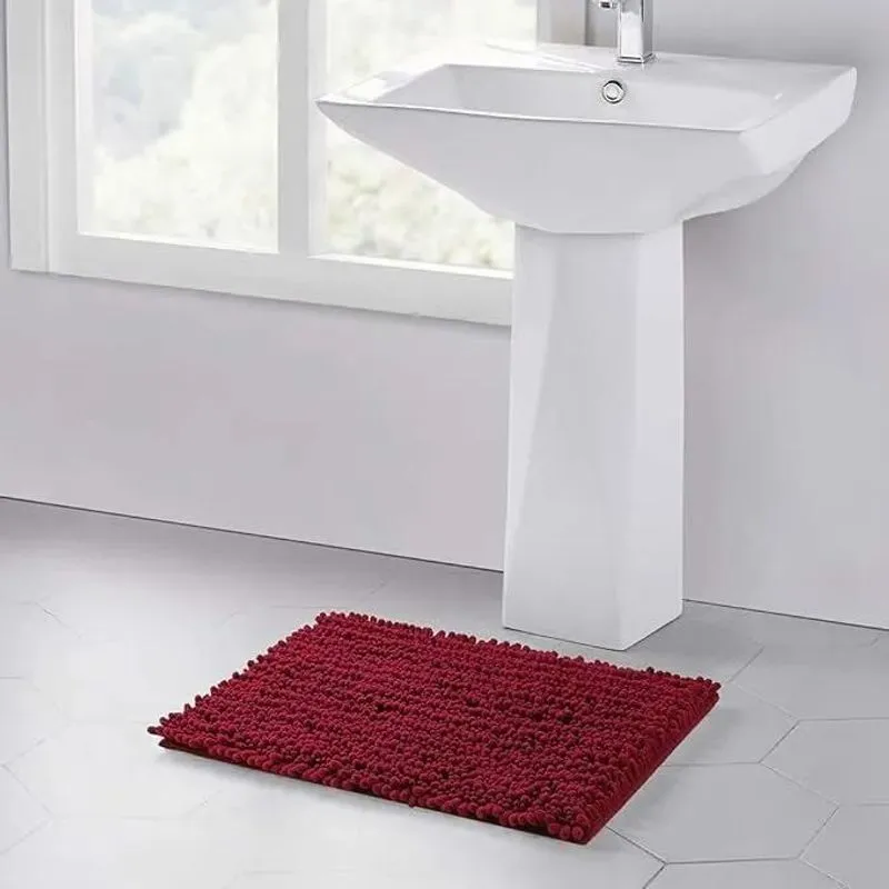 Tapete Para Banheiro Macarrãozinho Bolinha Antiderrapante Vermelho