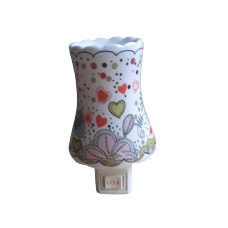 Mini Abajur Luminária Bivolt De Tomada 2 Estágios Difusor