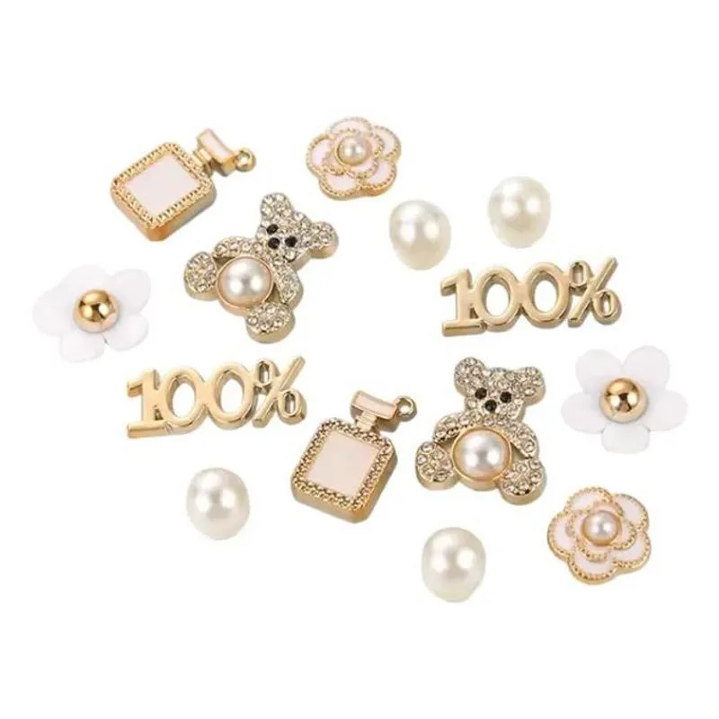 Kit Bottons Charm Pingente Babuche Cros Strass Luxo Ursinho