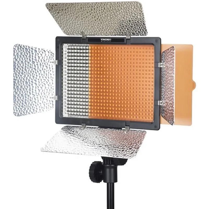 Led Painel Yn 600l Il Fonte + Tripé Garantia + nfe Cor da estrutura Preto Cor da luz Branco-quente 110V/220V