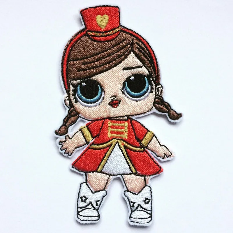 Patch bordado boneca lol majorette termocolante
