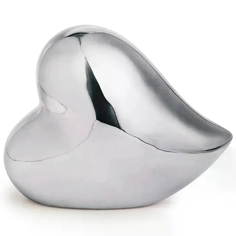 Escultura coracao em ceramica prata mart 11CM