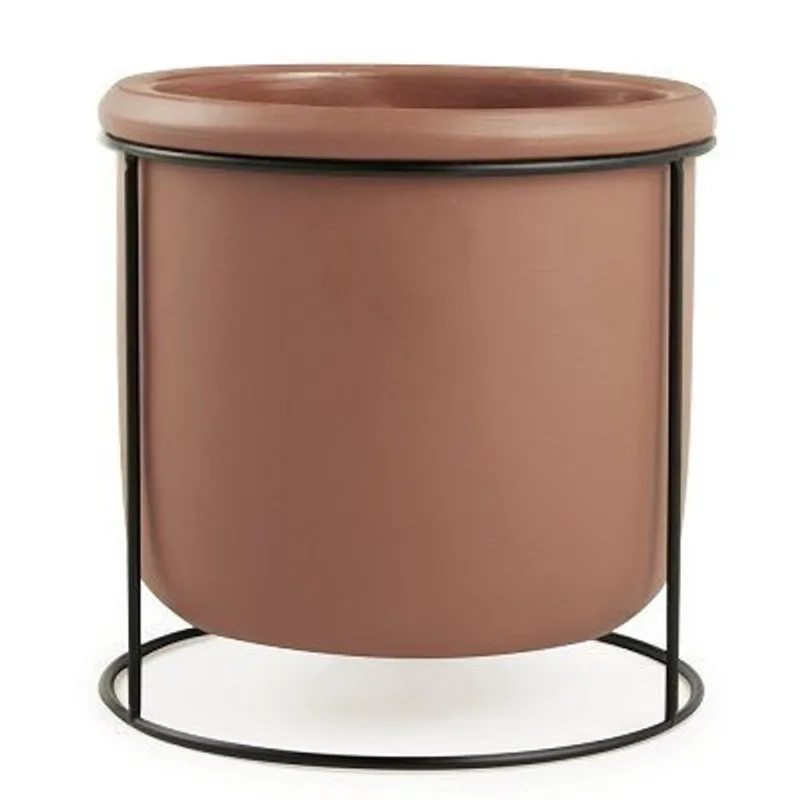 Cachepot em cimento com suporte em metal