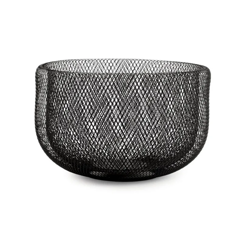 Centro de mesa preto em metal aramado