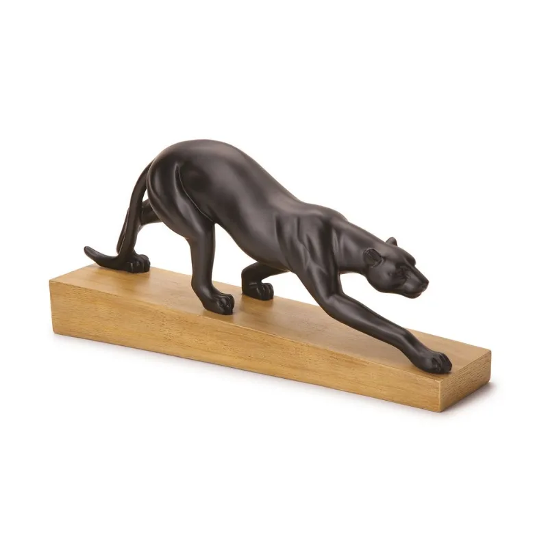 Pantera Negra De Poliresina 41cm Mart