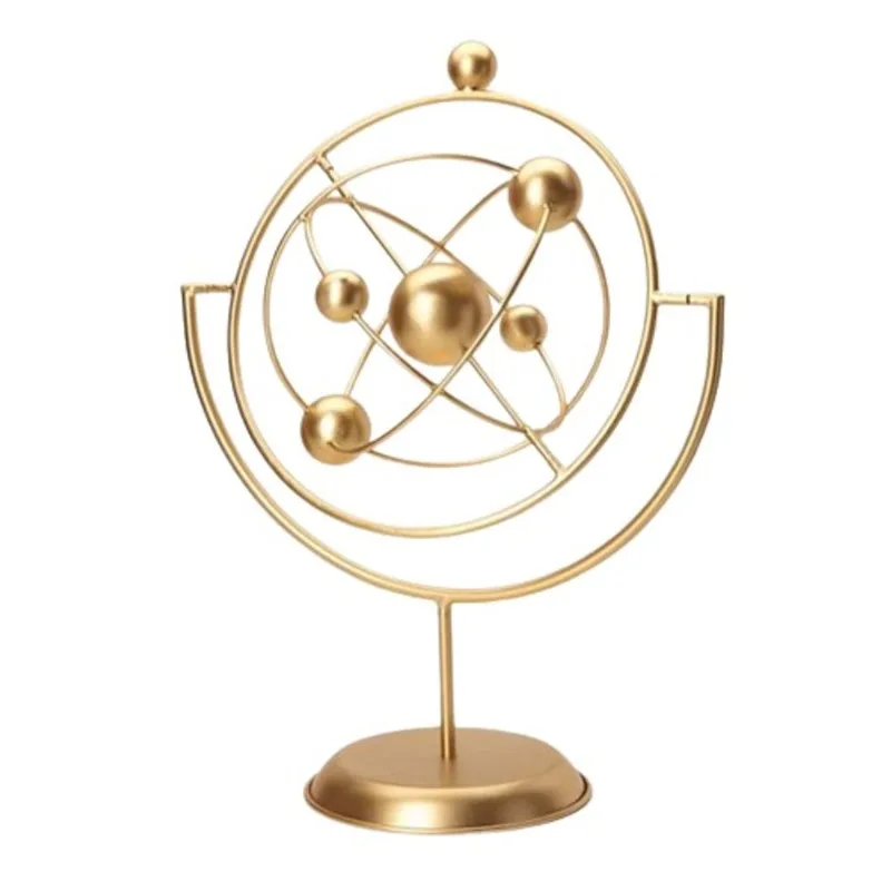 Escultura globo decorativo em metal dourado