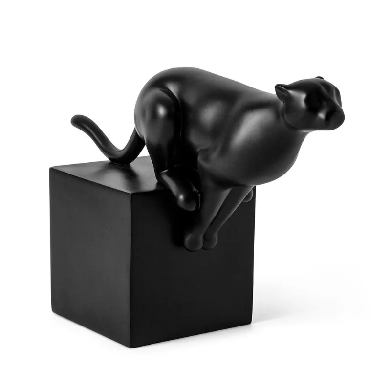 Pantera Negra De Poliresina 32cm Mart