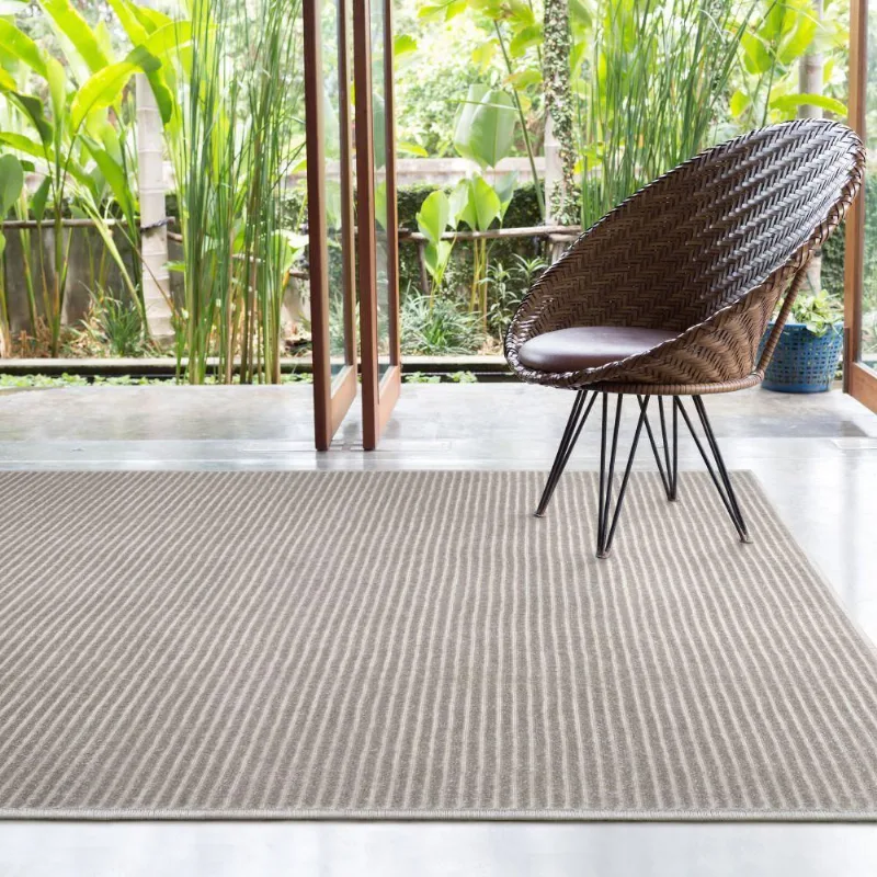 Tapete Chevron 2,50x3,50 Prata Tapetes São Carlos - Gran Belo