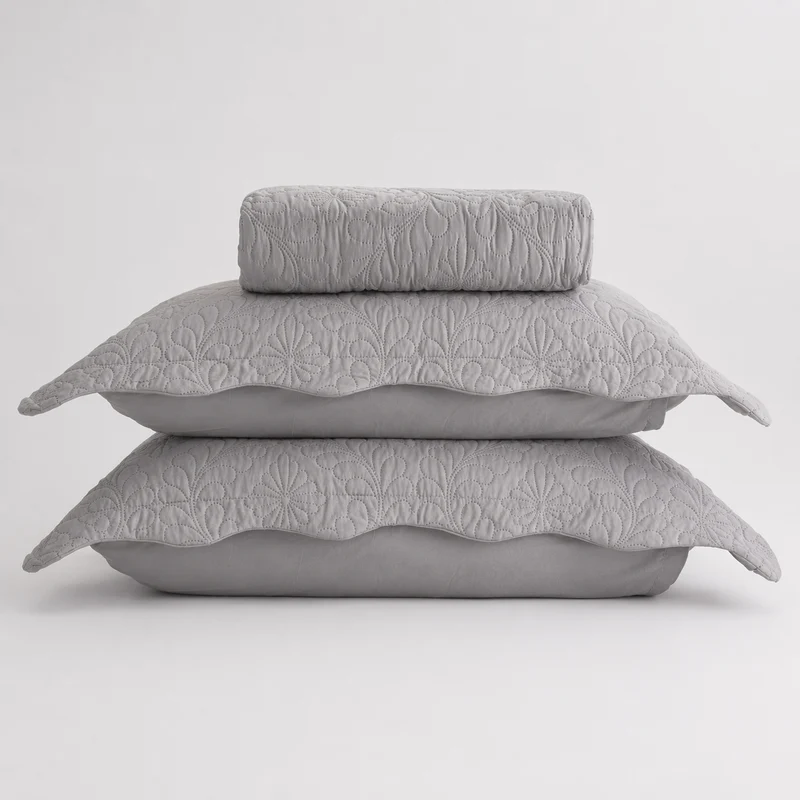 Colcha Matelassê Arabeske Queen com 2 Porta Travesseiros Cinza Microfibra - Lyor Unico - LYOR