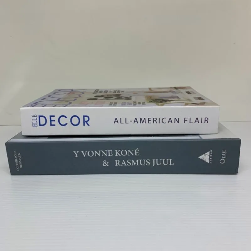 Conjunto de Livros Decorativos de papelão em dois tamanhos