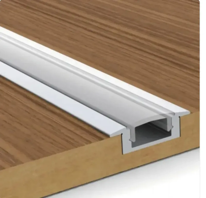 PERFIL LED RM-331 ANODIZADO P/ EMBUTIR 3,0 MT C/ DIFUSOR DF-002 - ROMETAL