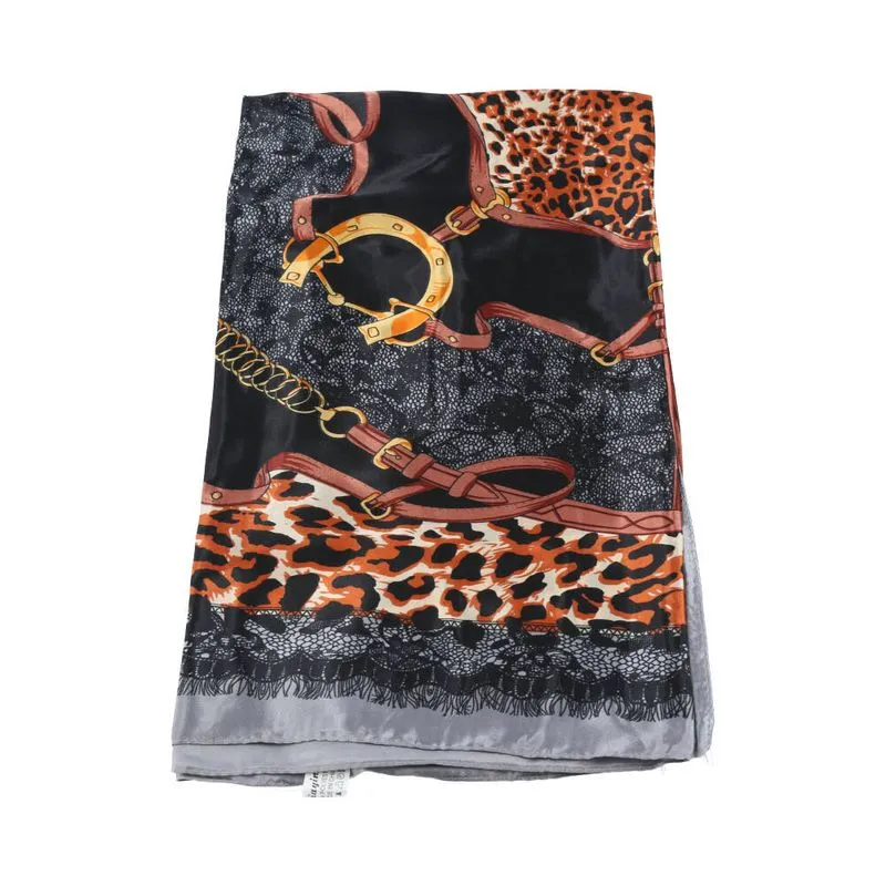 Lenço Feminino de Tecido Cinza