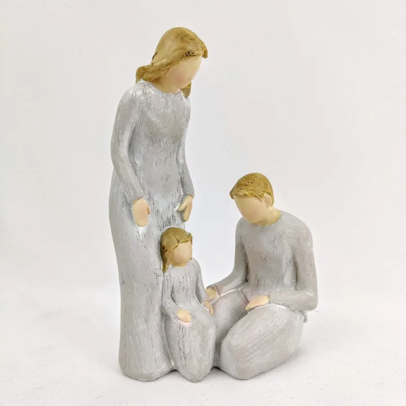 Enfeite Estátua Família Com Filha 17X11X6Cm Cinza Barroco
