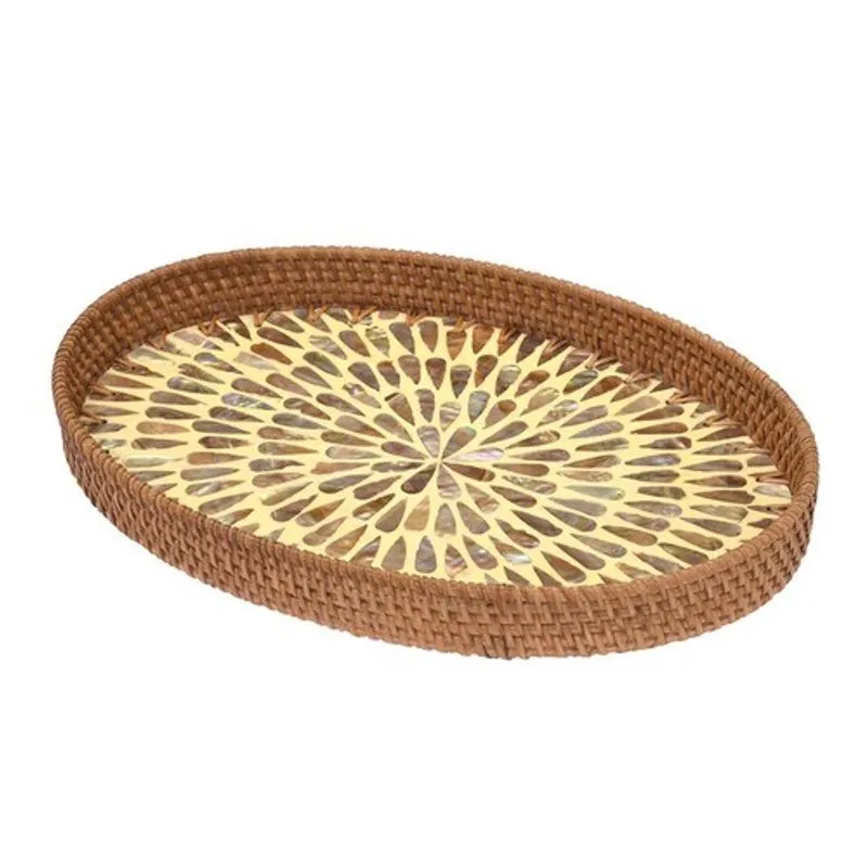 Bandeja oval em rattan E madreperola 37,5cm
