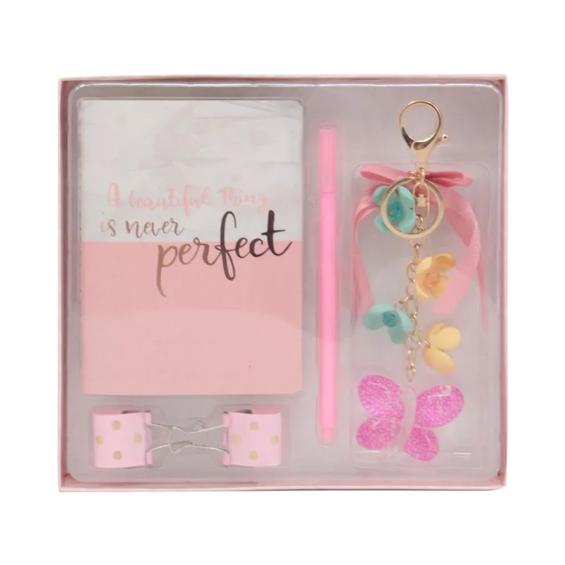 Kit Gift Le Perfect com 1 Caderneta, 2 Binder Clip com Fita Decorada, 1 Caneta e 1 Chaveiro
