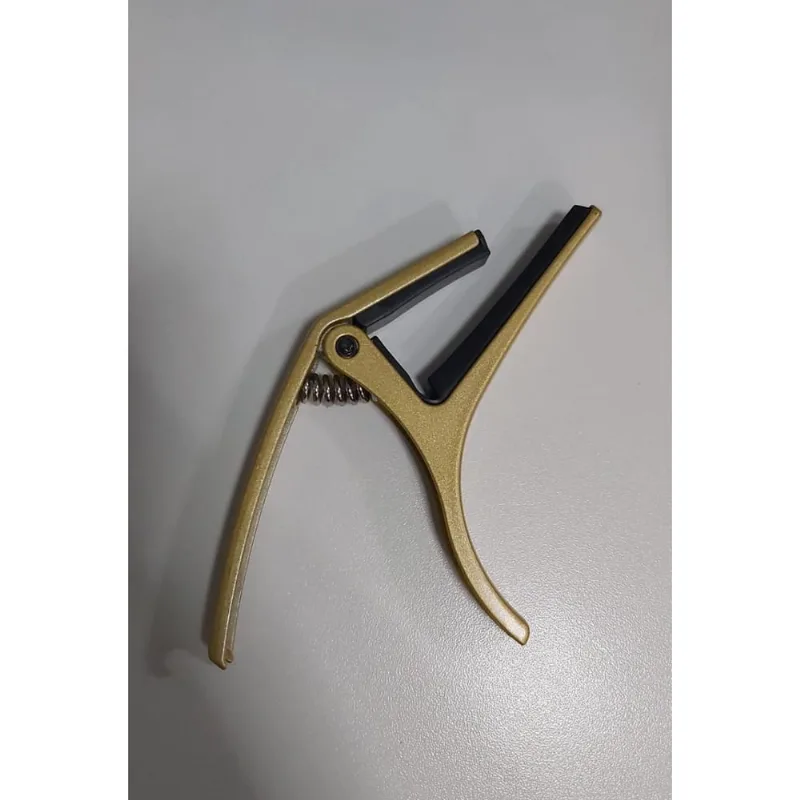 Capotraste Marques Alloy Dourado MC30GD