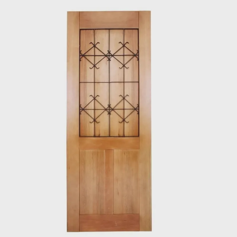 Folha de Porta Madeira Maciça Meia Grade Medieval 80x210x3,5cm Cedro Rosa