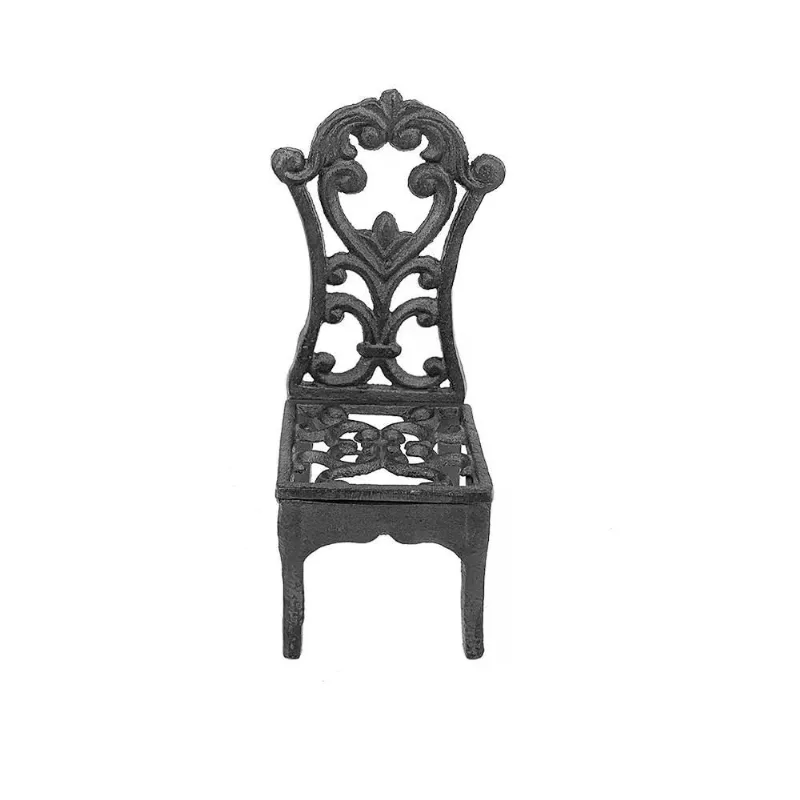 Escultura decorativa cadeira em ferro preto 22CM