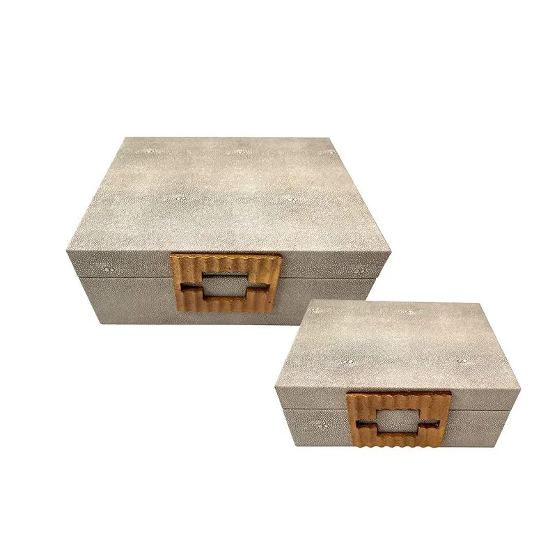 CONJUNTO DE CAIXAS DECORATIVAS EM COURO SINTETICO BEGE DETALHE DOURADO 2PECAS