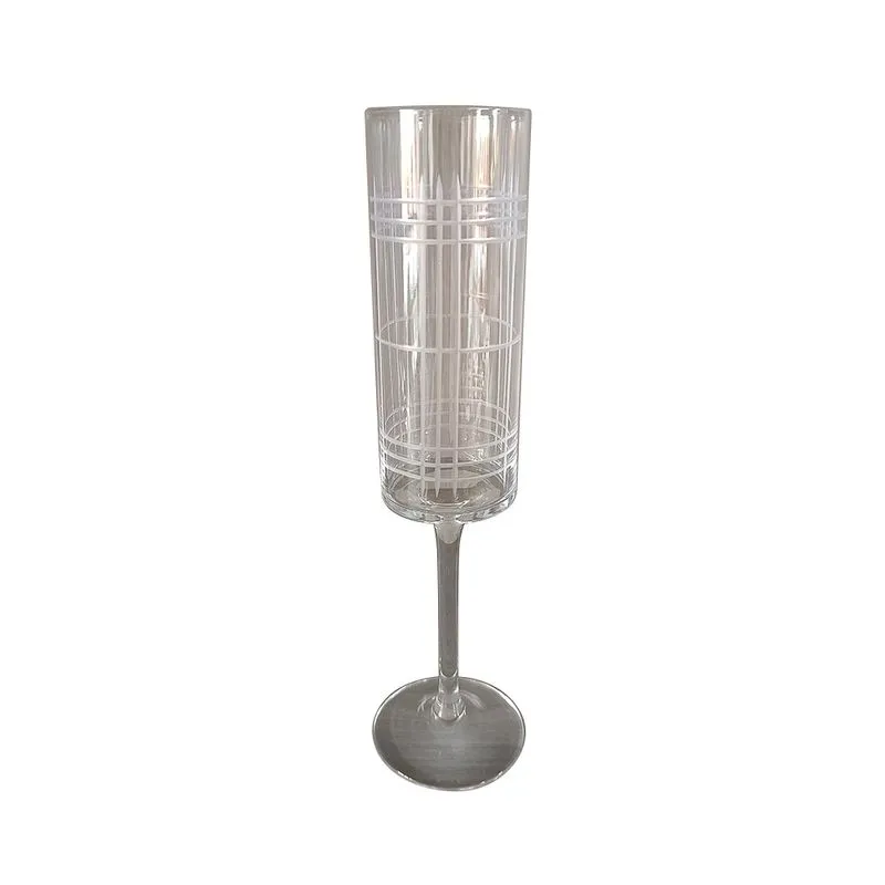 CONJUNTO TAÇAS EM VIDRO COM DETALHE EM FILETES TRANSPARENTE 220ML 6 PEÇAS CONJUNTO TACAS EM VIDRO COM DETALHE EM FILETES TRANSPARENTE 220ML 6 PEÇAS