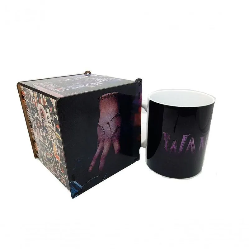 Kit Presente Caixa E Caneca Séries Wanda Familia Adams