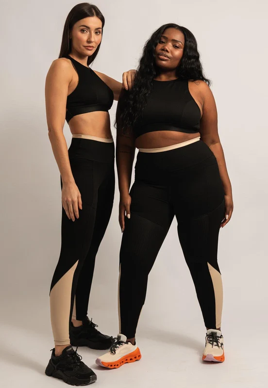 Legging bicolor bege árido e preto canelado Magnetic G