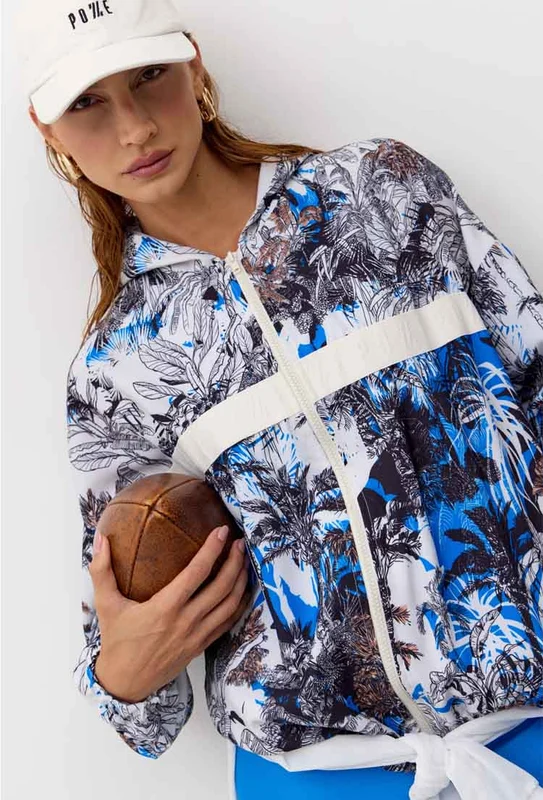 Jaqueta corta vento com capuz estampada Athena P
