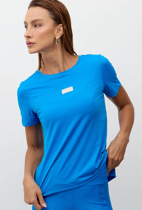 Tshirt alongada nas costas lisa azul santorini Athena P