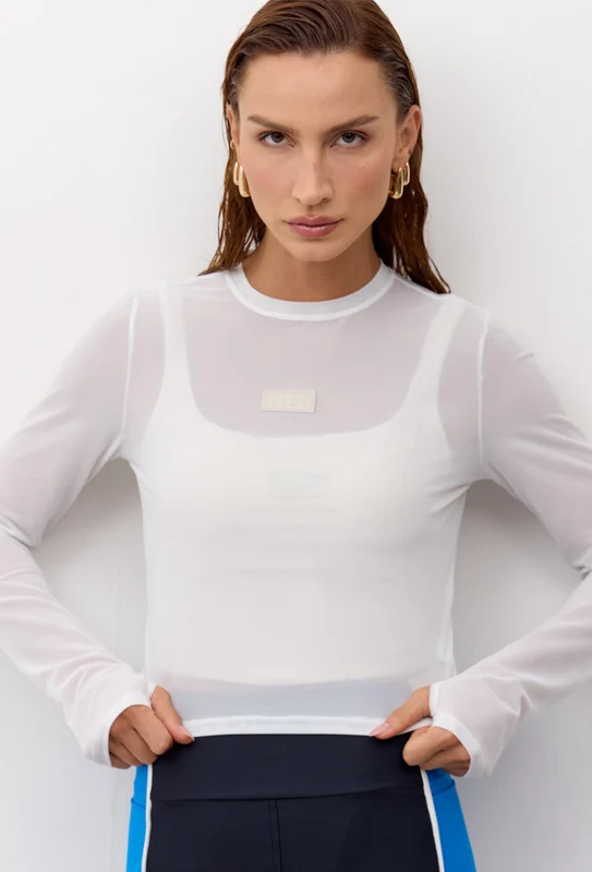Tshirt cropped manga longa em tule lisa off Athena P